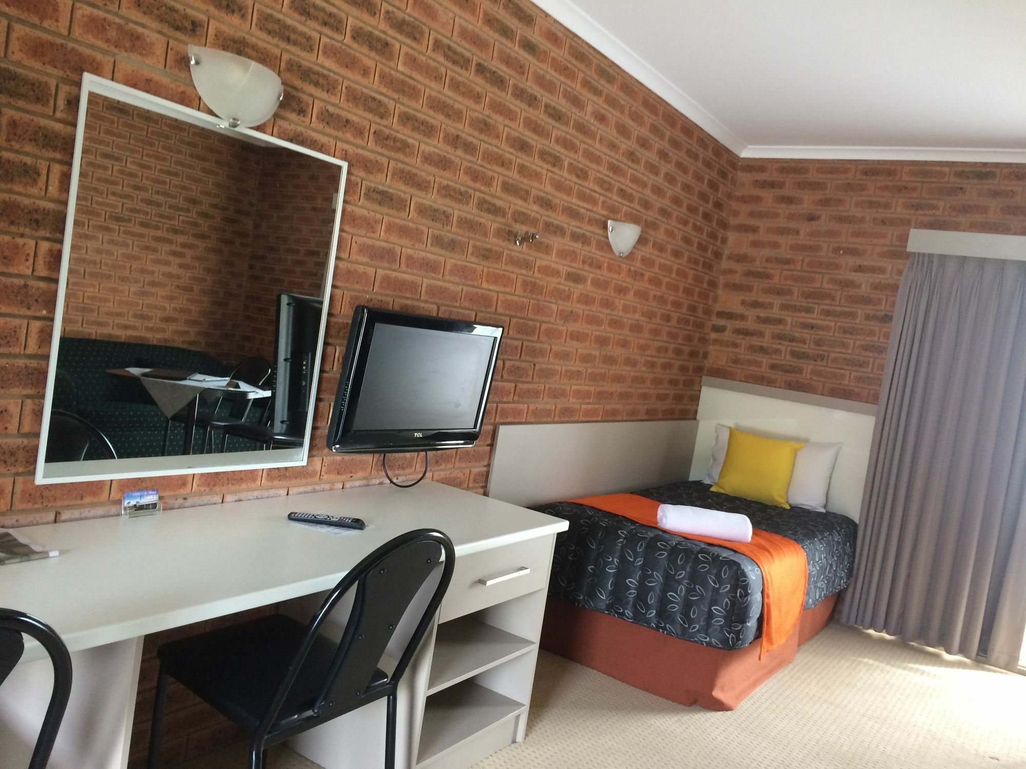 Glider City Motel בנאלה מראה חיצוני תמונה